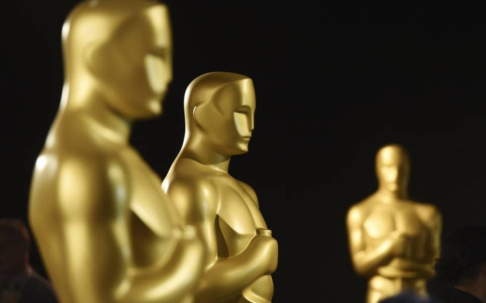 Jane Fonda y Tom Hanks se suman a la lista de presentadores para los Oscar
