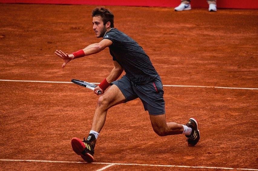 Etcheverry se equivocó menos y ganó el duelo