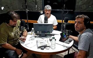 Ahora en vivo... EL SUPERCLÁSICO! Hasta las 19 por La Redonda 100.3