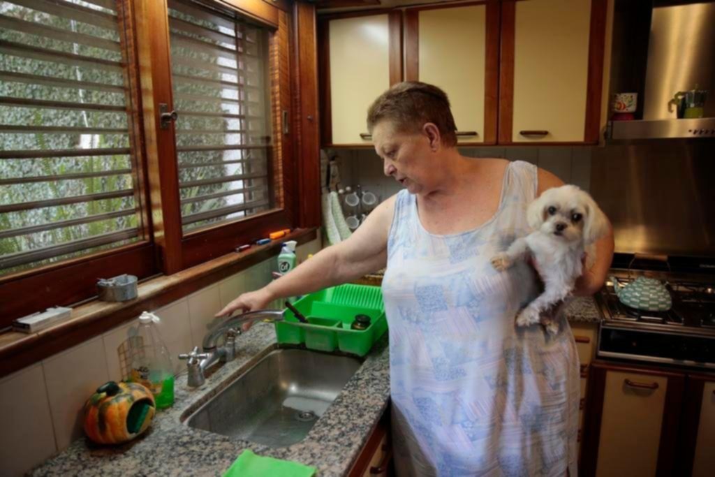 Más bronca por la falta de agua ante la ola de calor