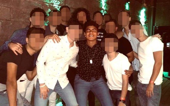 "Está incosciente, nos están cagando a piñas", los desesperados mensajes de los amigos de Fernando