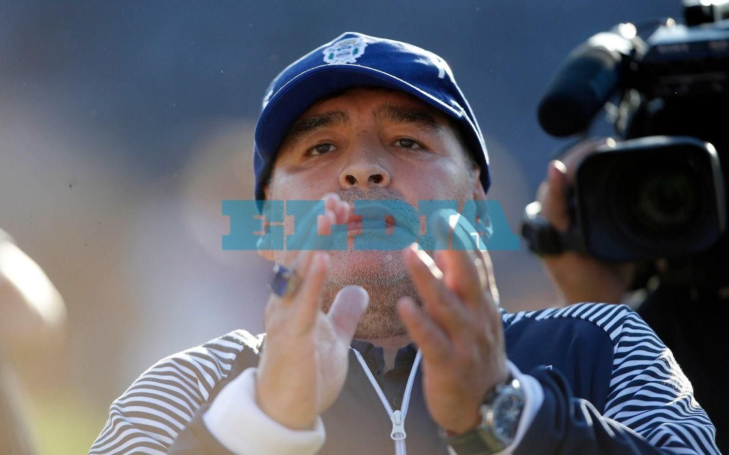 "La esperanza es lo último que voy a perder", dijo un golpeado Maradona