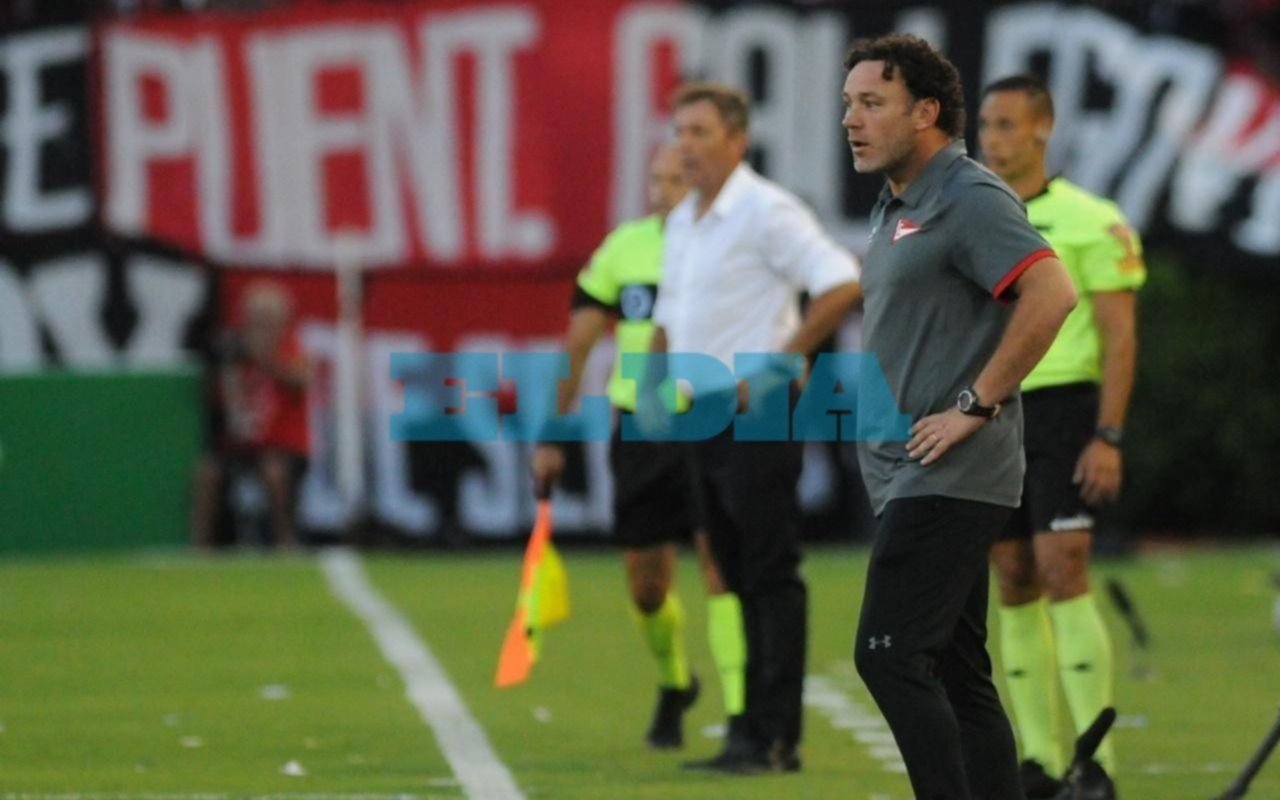 Milito: "Le damos valor al punto más allá de que quisimos ganar"