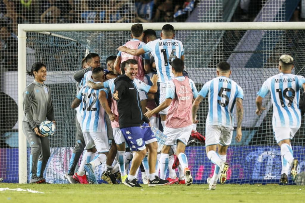 Racing le ganó a Independiente un clásico de Avellaneda que va a quedar en la historia grande