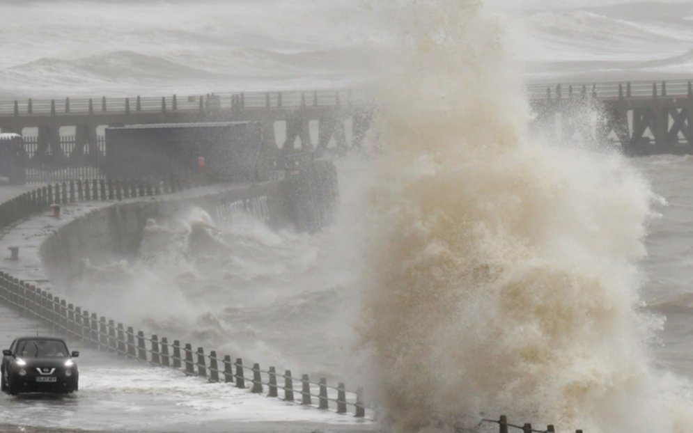 La tormenta "Ciara" causó un muerto y tres heridos en Suiza y dos heridos graves en Alemania