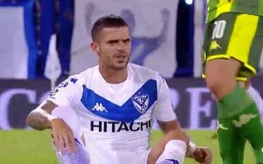 Volvieron a operar a Fernando Gago que ya inició la recuperación para volver