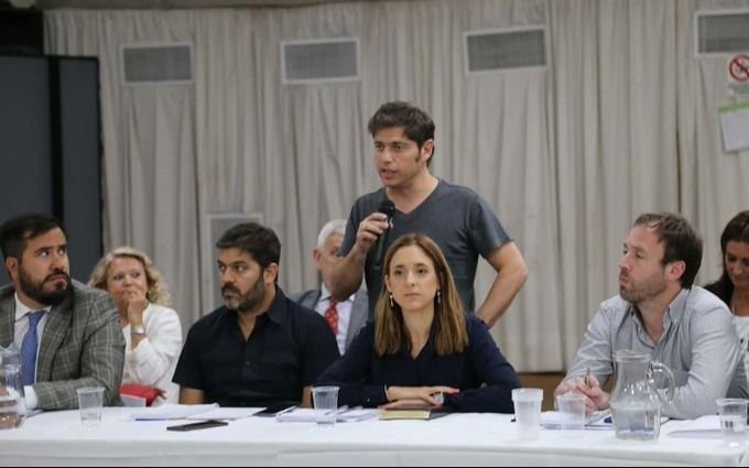 Paritarias: Provincia dice que "es imposible recuperar lo que se perdió de un día para el otro"