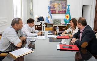 Kicillof, Berni y Frederic se reunieron en La Plata y acordaron una mesa para coordinar fuerzas federales en territorio bonaerense