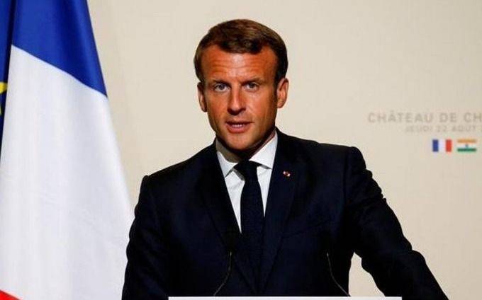 Francia estudia legalizar la asistencia sexual a personas con discapacidad