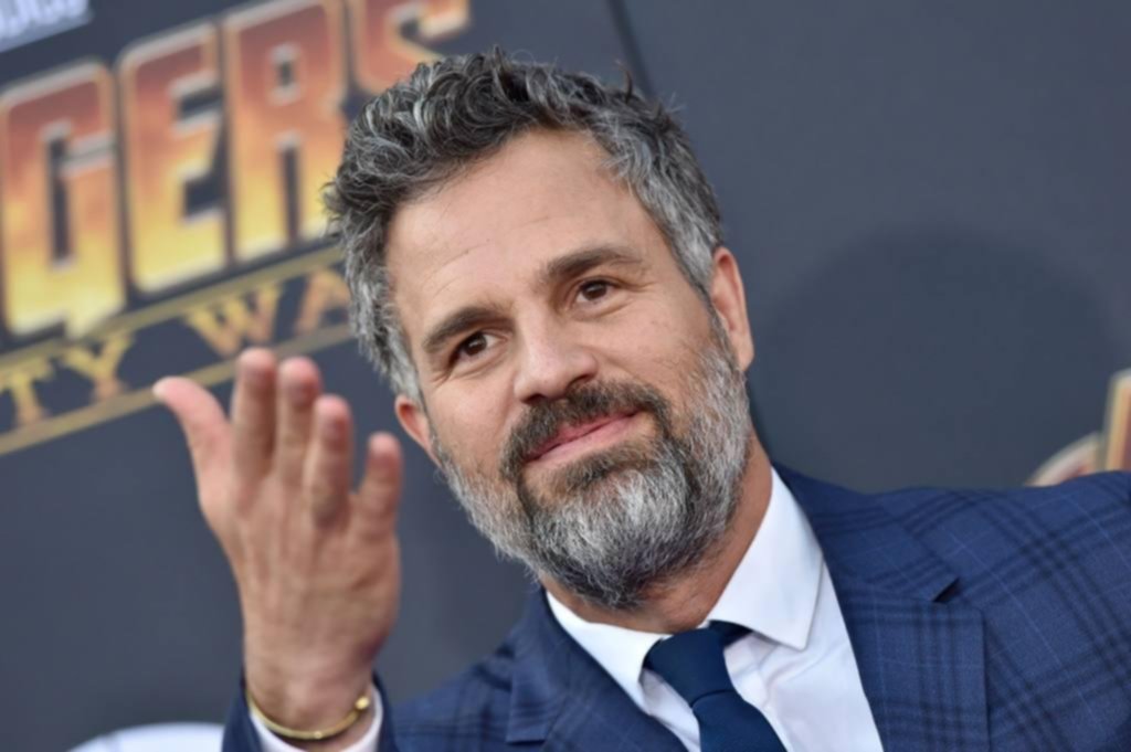 Mark Ruffalo negocia para sumarse a la serie de tevé basada en la oscarizada “Parasite”