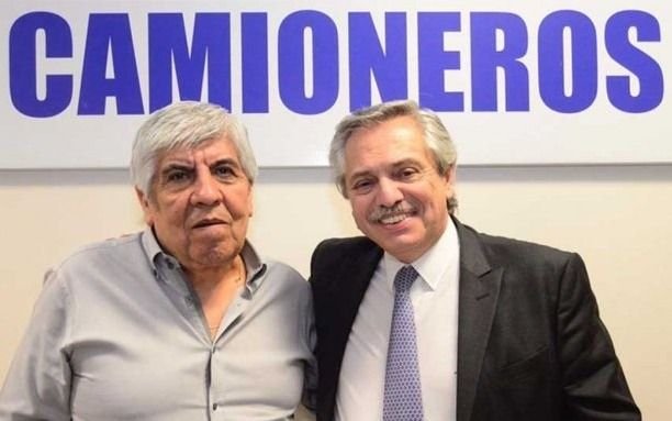 Fernández recibió a Hugo Moyano en Casa de Gobierno y hablaron de paritarias y deuda