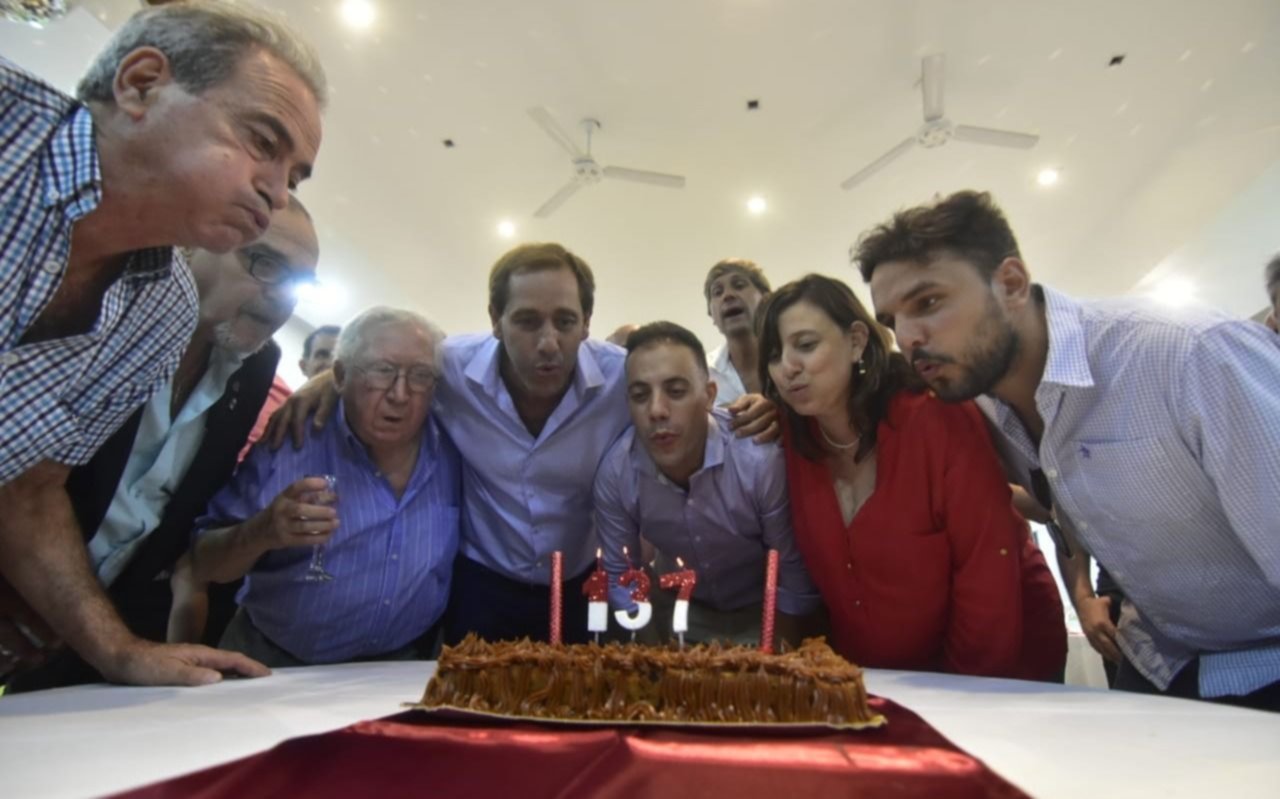 Los Hornos celebró su 137º Aniversario