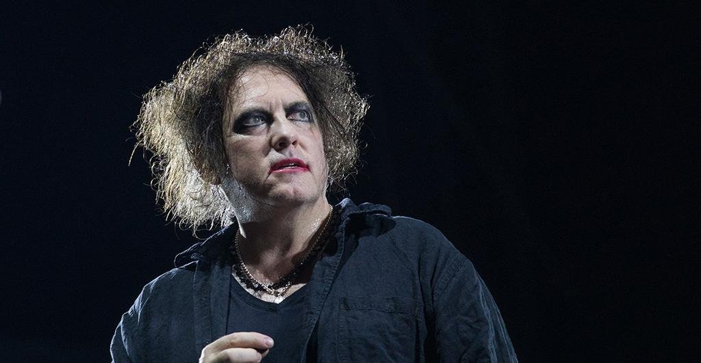 The Cure prepara no uno, sino tres discos para romper el silencio de una década