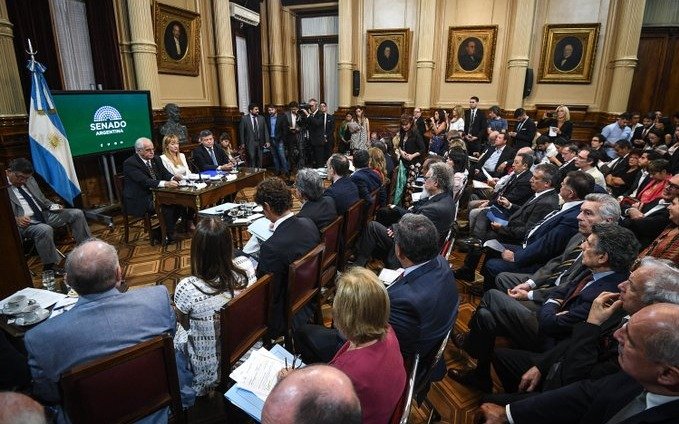Aprueban los pliegos de 12 embajadores designados por Alberto Fernández