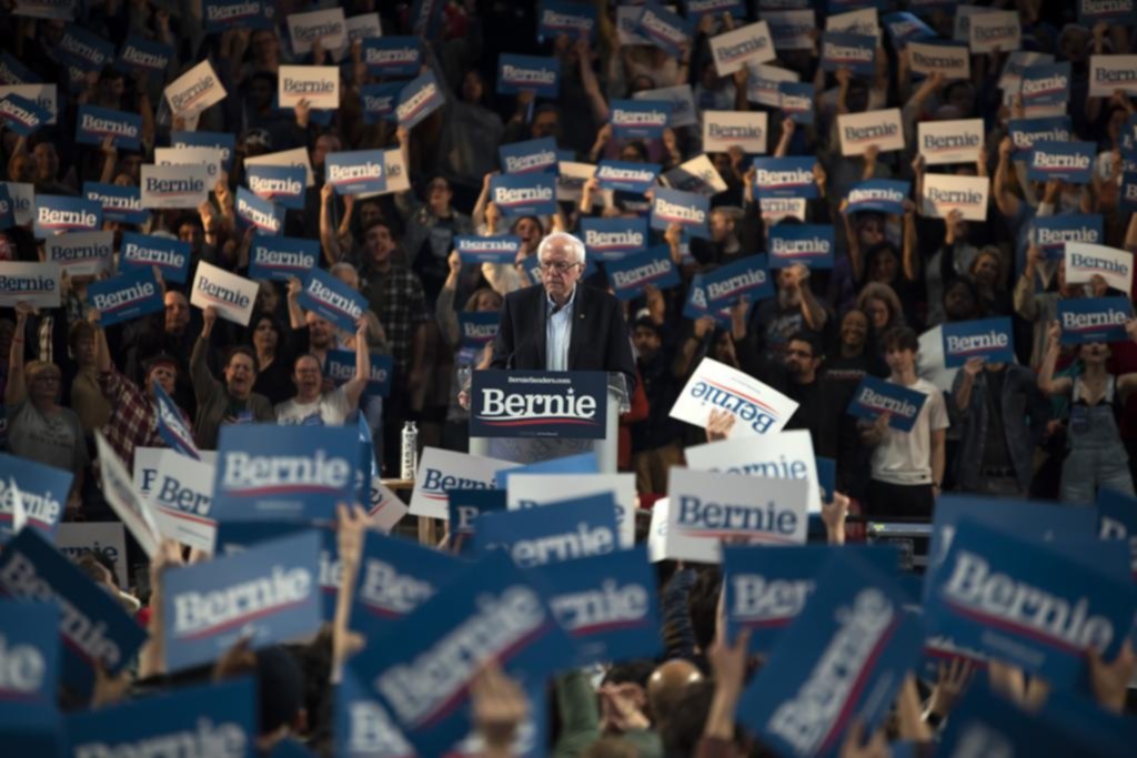 Tras asegurar que “no todo es malo en Cuba”, Sanders recibió una lluvia de críticas