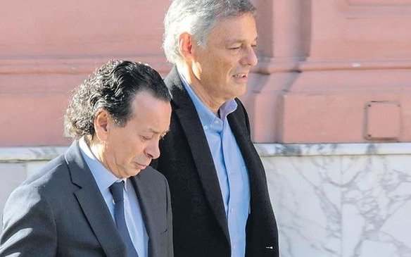 Denuncia por millonario desvío de fondos apunta a colaboradores de Cabrera y Sica