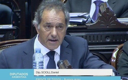 Scioli: "Soy diputado y mi designación como embajador" es con la publicación de un decreto