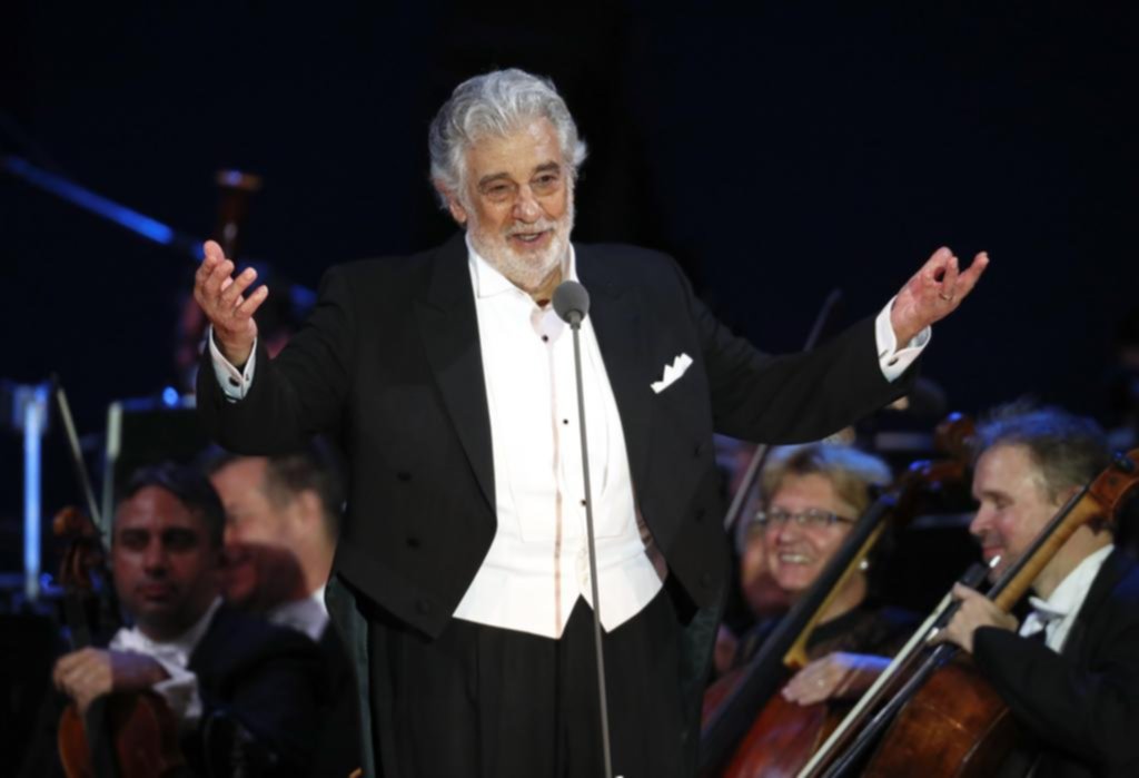 Plácido Domingo cancela su actuación en “La Traviata” en España
