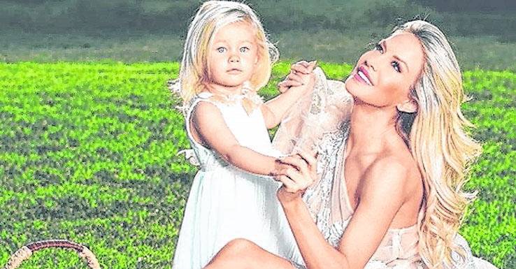 Las mamis del jardín ya le declararon la guerra a Luciana Salazar