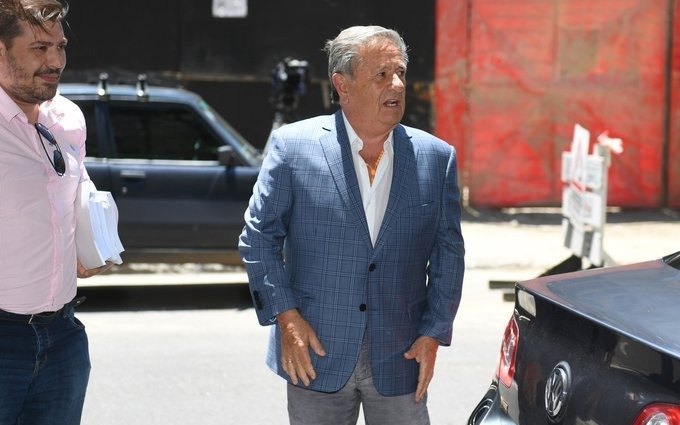 Para Duhalde, "hay una obsesión con la deuda" y "no pasa nada con entrar en default"