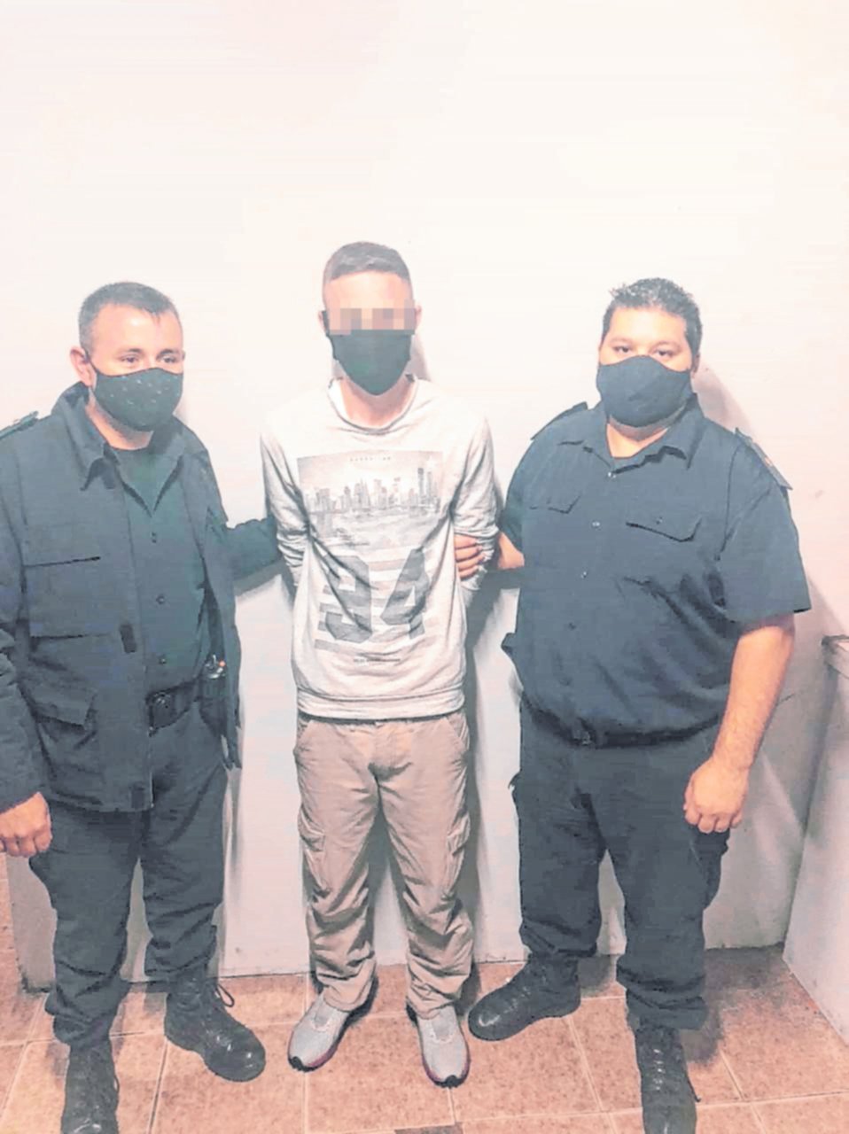 Salió el jueves y el sábado volvió a entrar por un robo