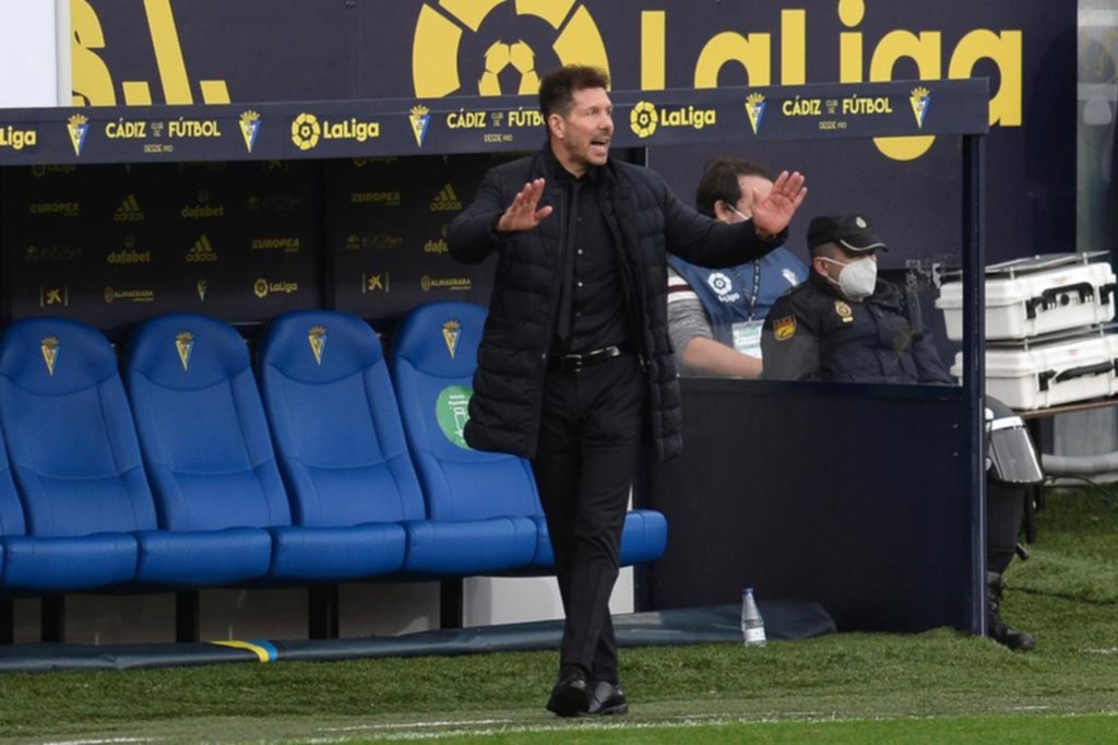 El Aleti del Cholo volvió a ganar y se escapa en la punta