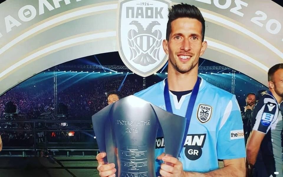 Gimnasia a un paso de cerrar la llegada de un arquero que viene del exterior