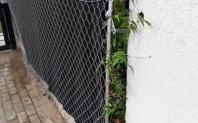 Una moto y diez bombas de piletas: no paran los robos en una zona de City Bell