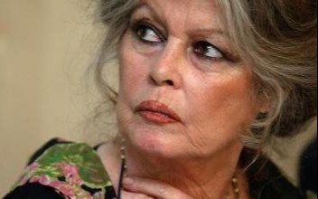La actriz Brigitte Bardot dijo que la pandemia del COVID-19 es algo bueno: "Somos demasiados en la Tierra"