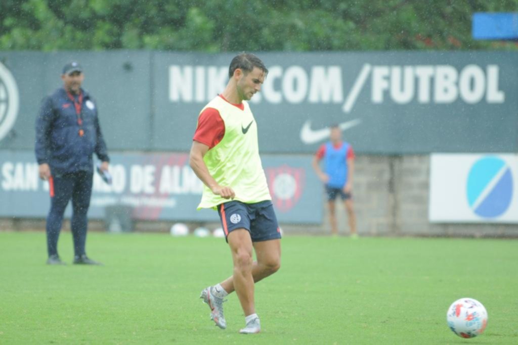 San Lorenzo: Dabove paró su primer equipo