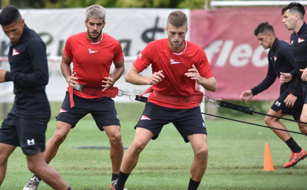El plantel trabaja en el Country y espera por el Corcho