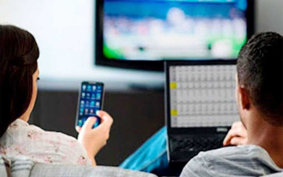 ¿Qué pasará con las tarifas de internet, cable y telefonía móvil tras la cautelar de la Justicia?