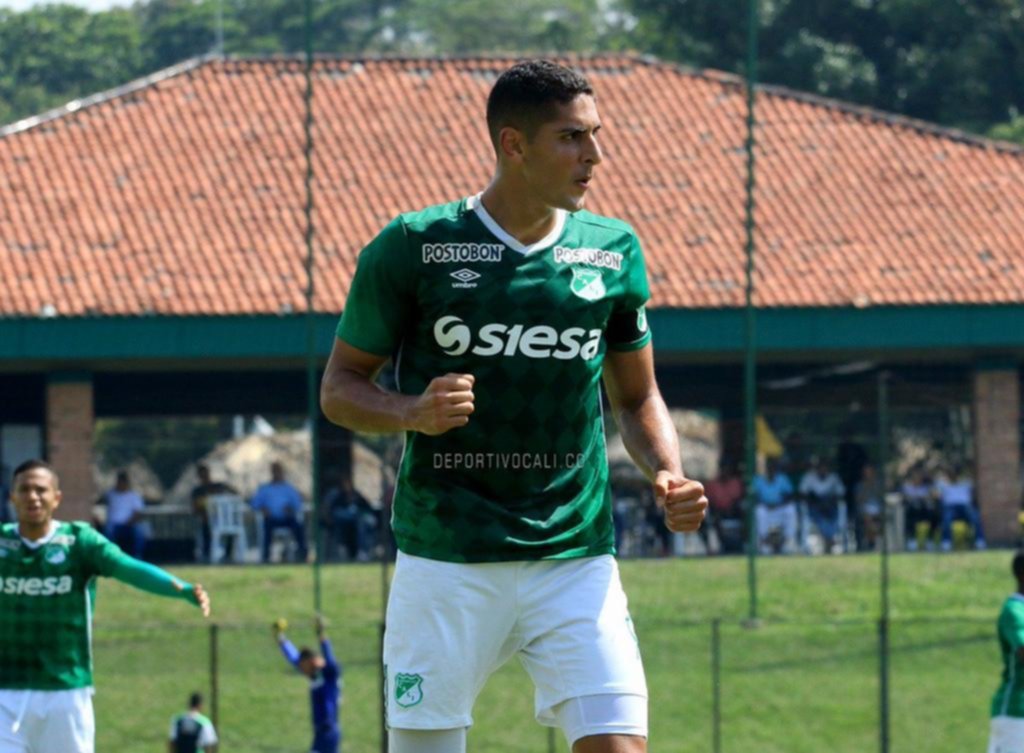 El Pincha sigue en busca de goles y apuntó al colombiano Pablo Sabbag
