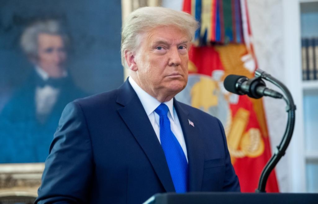 Trump resiste pero le meten presión para que declare