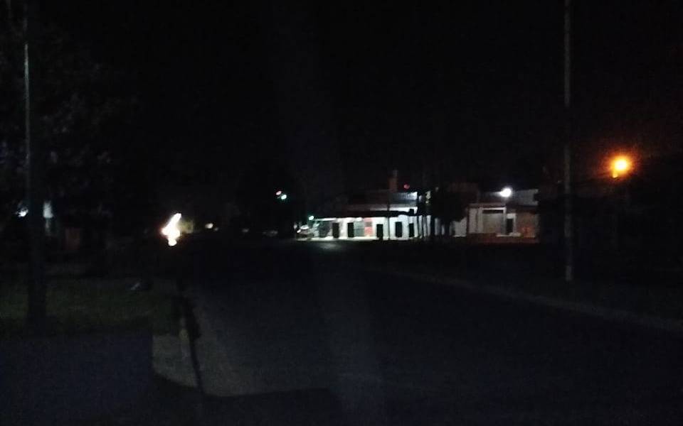 En la zona del club Capital Chica aseguran que hace veinte días no hay luz en las calles