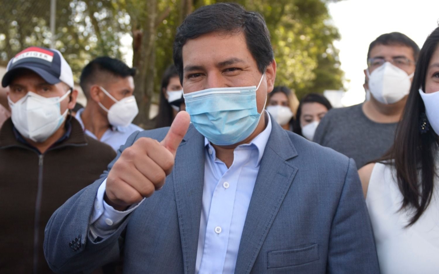 Bocas de urna dan ganador al correismo en Ecuador pero habría balotaje presidencial