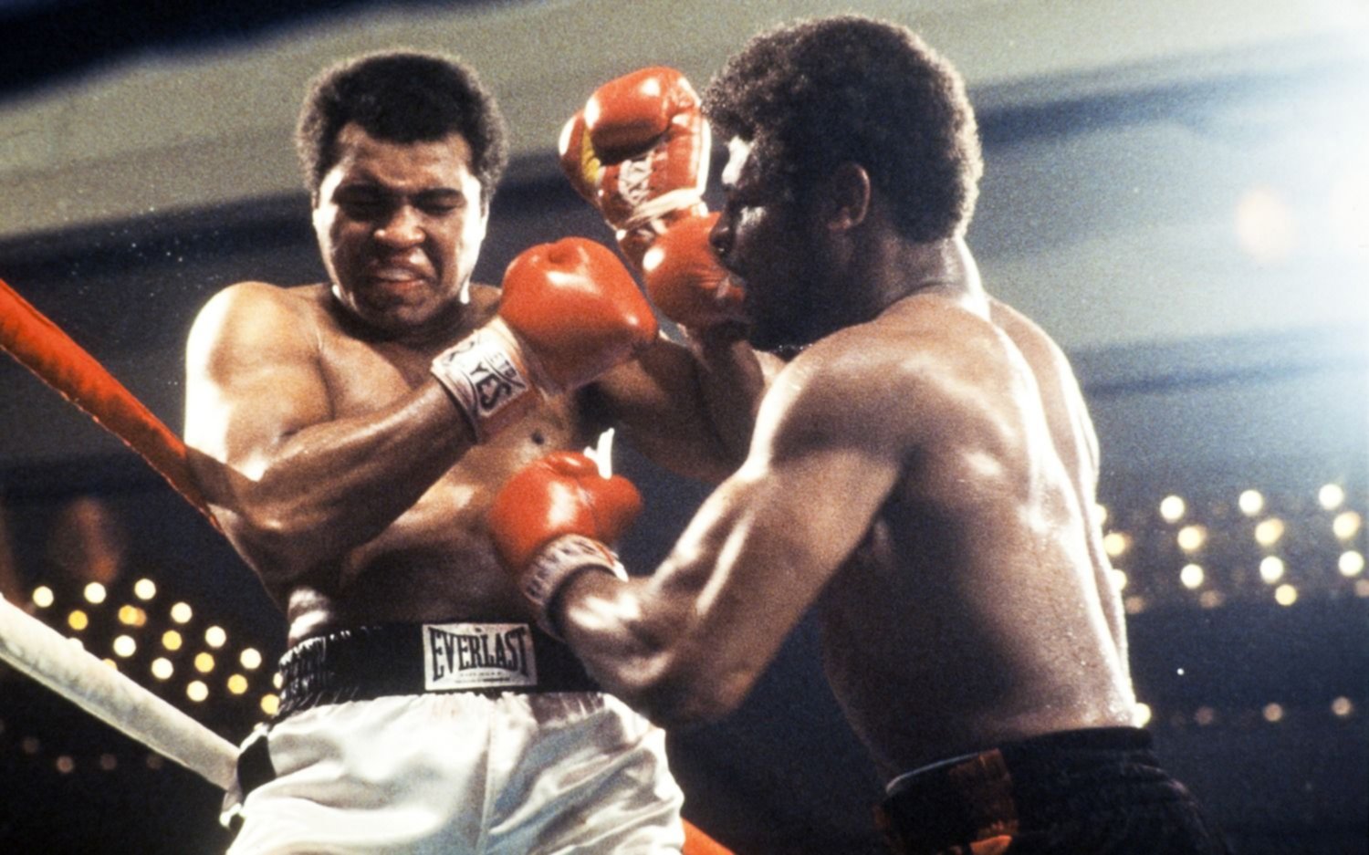 Muere León Spinks, que saltó a la fama por ganarle a Muhammad Alí