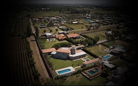 Le quitan parte de sus bienes a un ex intendente acusado de corrupción