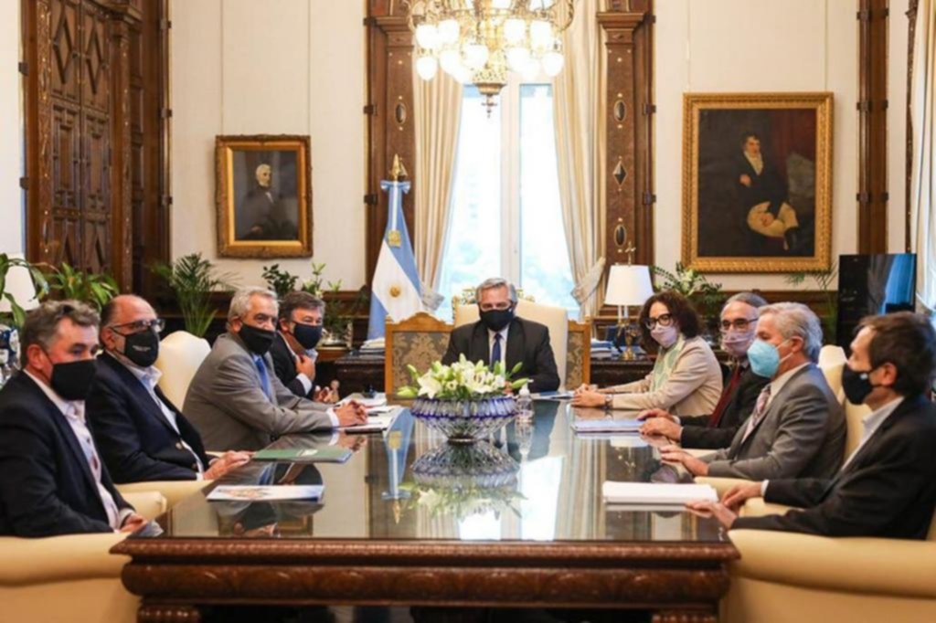 Tras la amenaza, el Gobierno prometió al agro que no subirá las retenciones