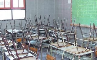 Padres Organizados de La Plata se movilizan para pedir el 100% de presencialidad