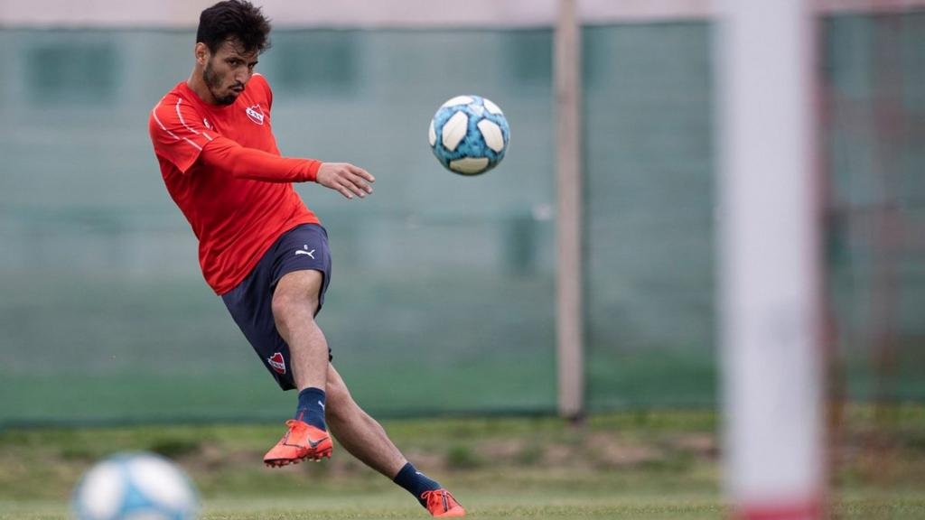 Sánchez Miño está al caer y no se bajan por Pellegrini