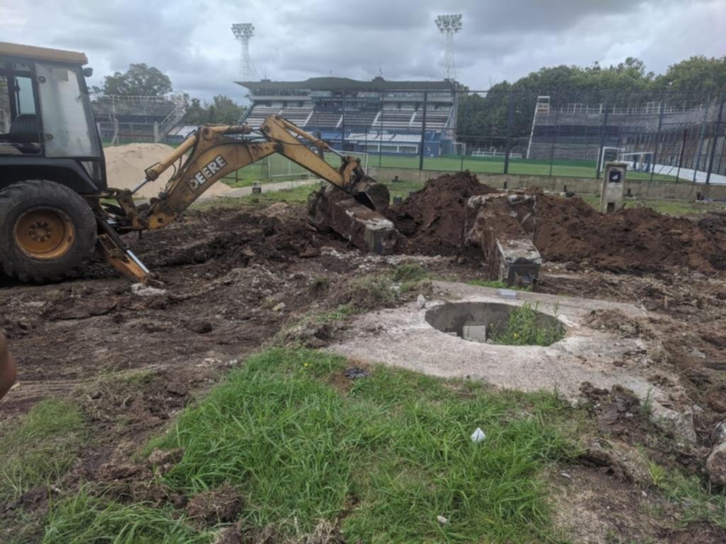Al final, Gimnasia recibirá a Talleres en el Bosque