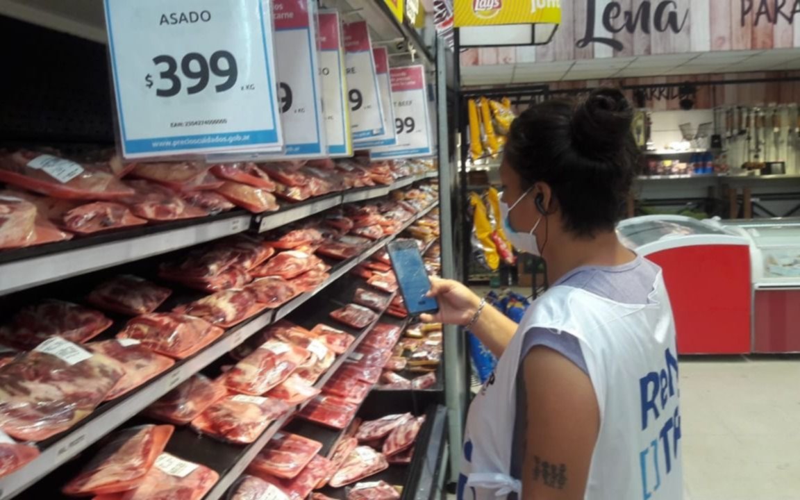 En La Plata, movimientos sociales inspeccionaron precios en supermercados