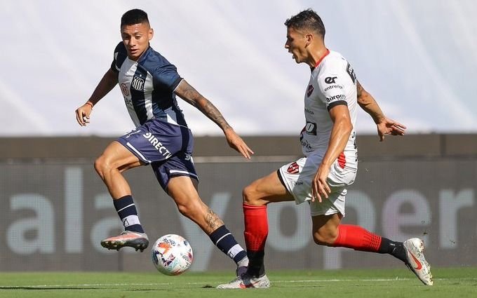 Talleres le ganó en Córdoba a Patronato