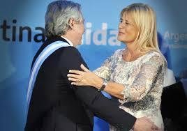 El Gobierno cargó otra vez contra la Justicia y los medios