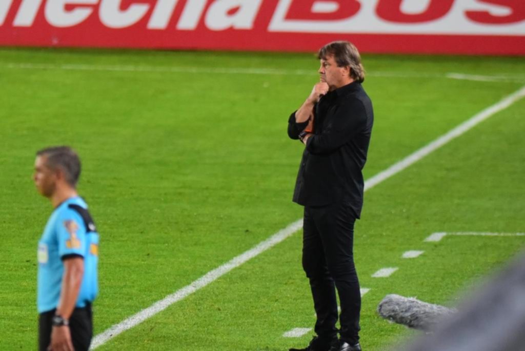 Ricardo Zielinski: “Estudiantes tiene que volver a la línea de los equipos competitivos”