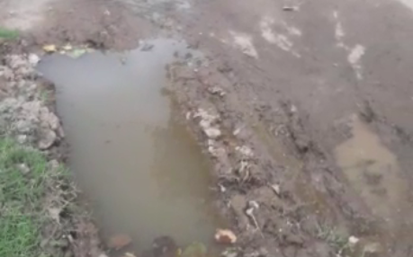 Una pérdida de agua en 4 entre 96 y 97 genera complicaciones en el barrio