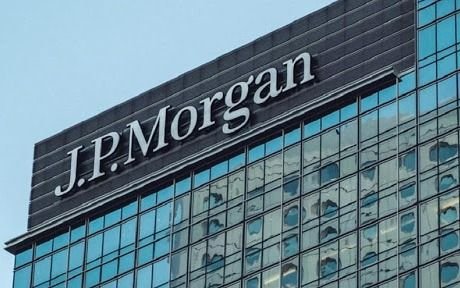 Los bancos en EE.UU rechazan depósitos de sus clientes por exceso de dinero
