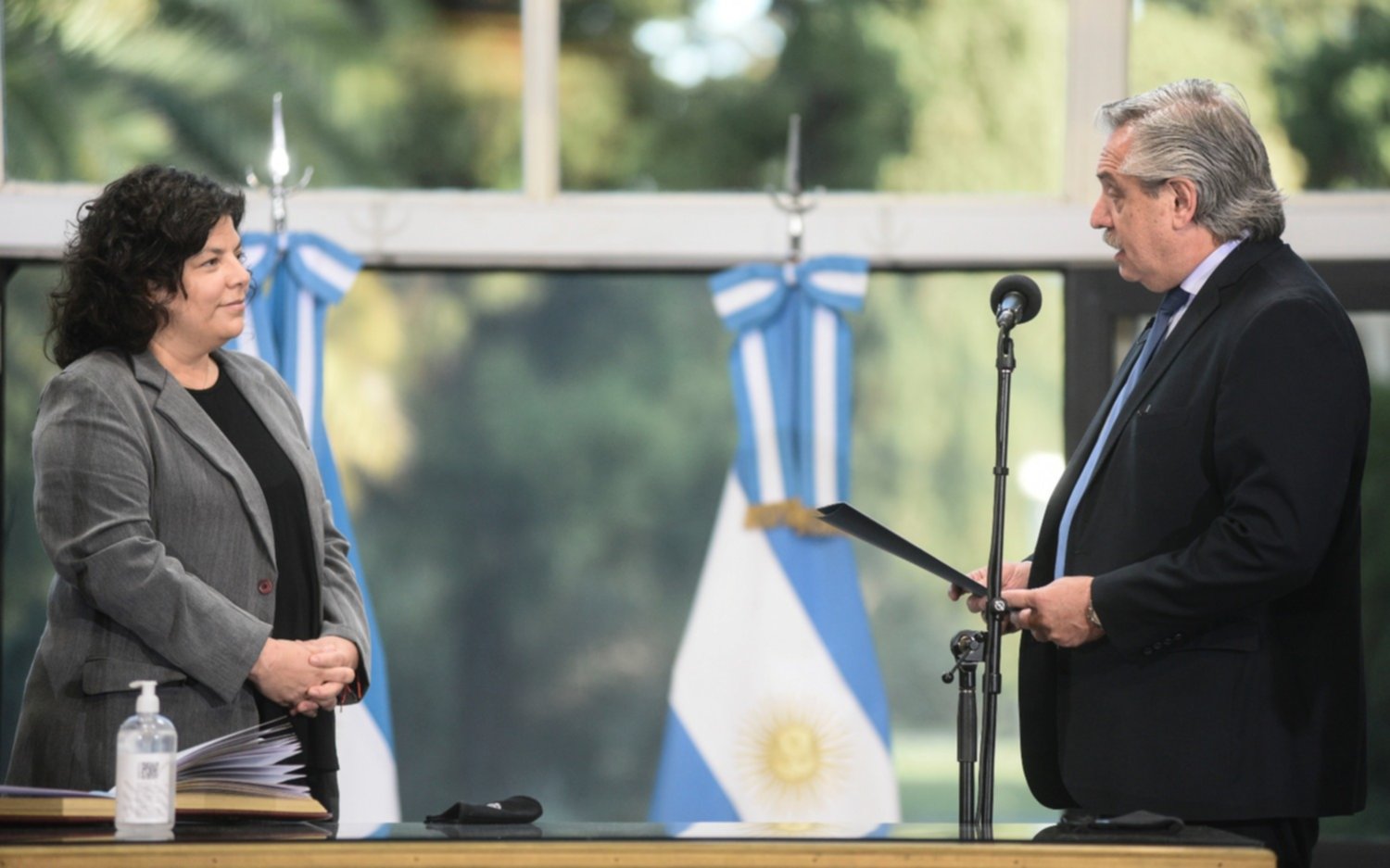 Vizzotti negó que exista un vacunatorio vip y habló de una situación "excepcional y desaprobada"
