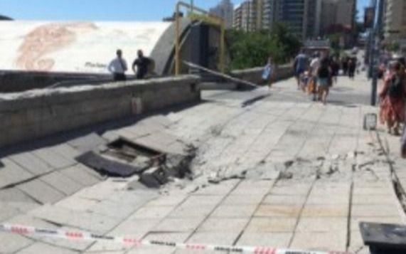 Se hundió un tramo del paseo costero en Mar del Plata, a pocos metros de la Rambla